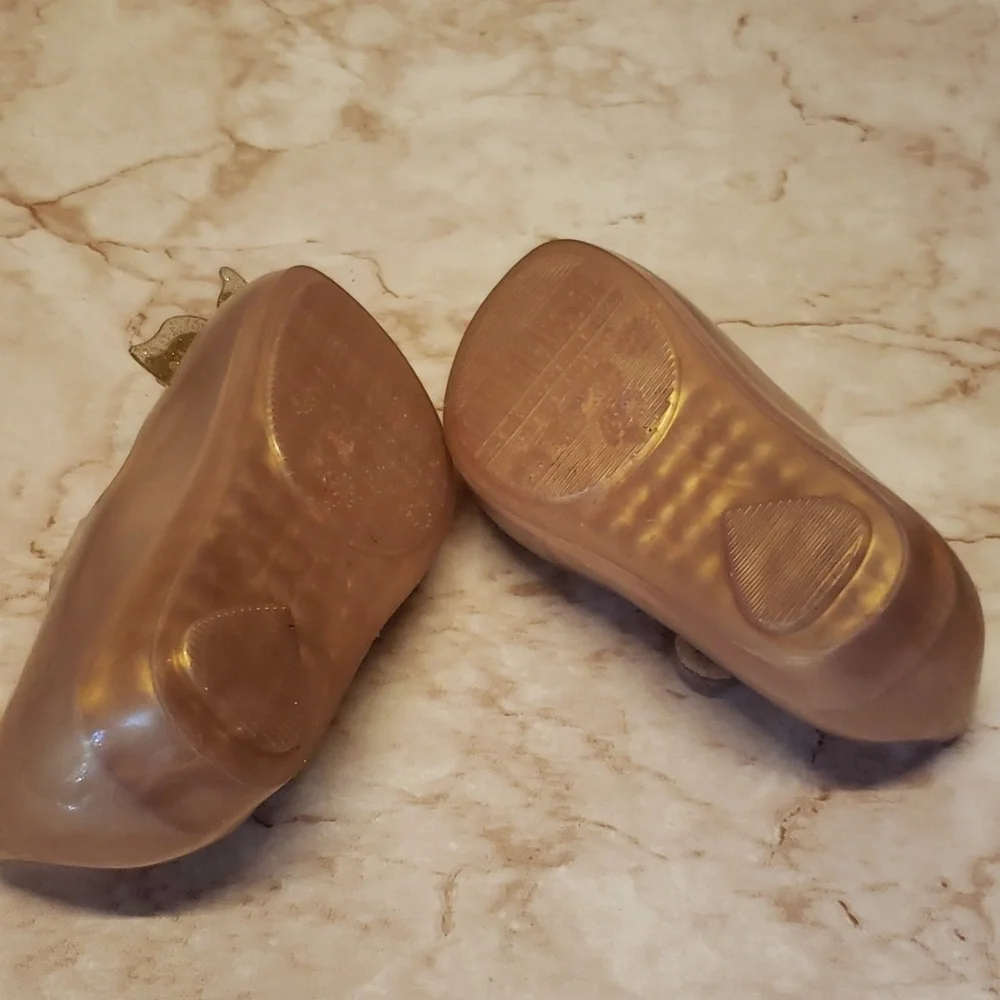 Mini Melissa gold peep toe butterfly Mary Jane shoes size 6